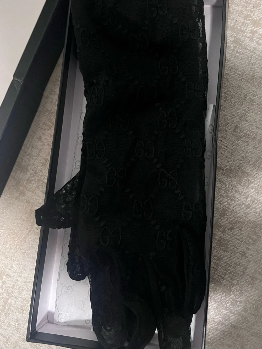 NEW with Box. Never worn! GG Logo Black Lace Gloves Size 8.